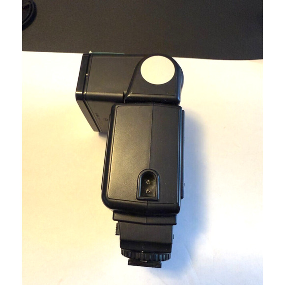 Sunpak Auto 422D Thyristor Camera Flash for Hot Shoe Mount Cameras - Picture 6 of 6